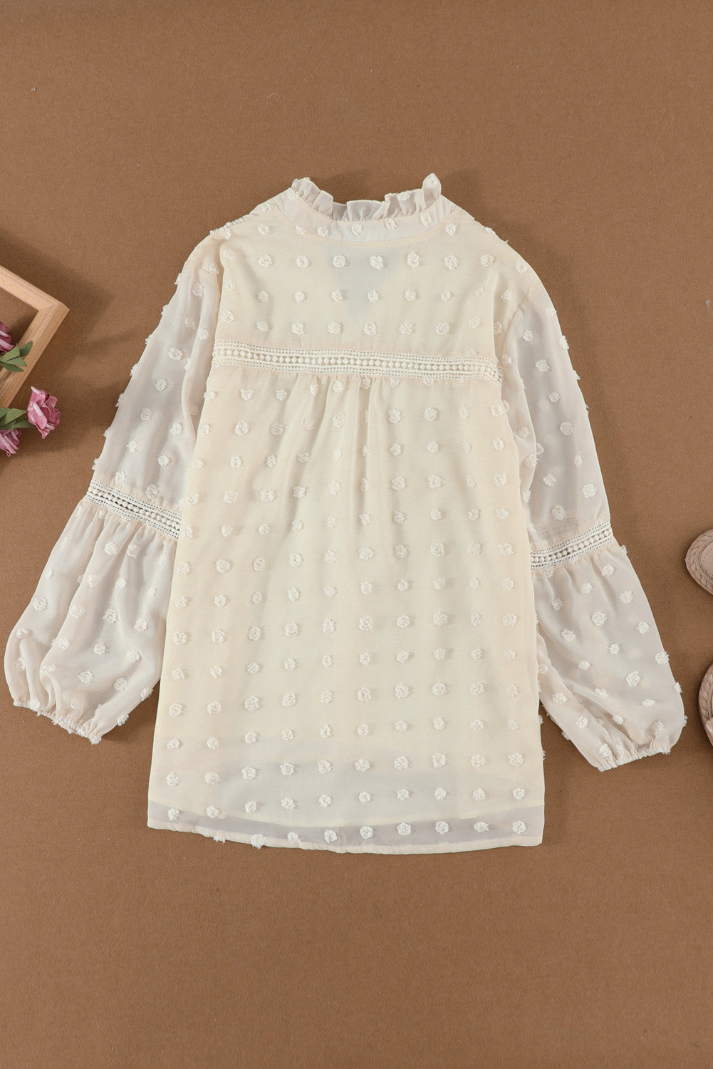 Green Ruffled Split Neck Lace Hollow Out Puff Sleeve Polka Dot Blouse