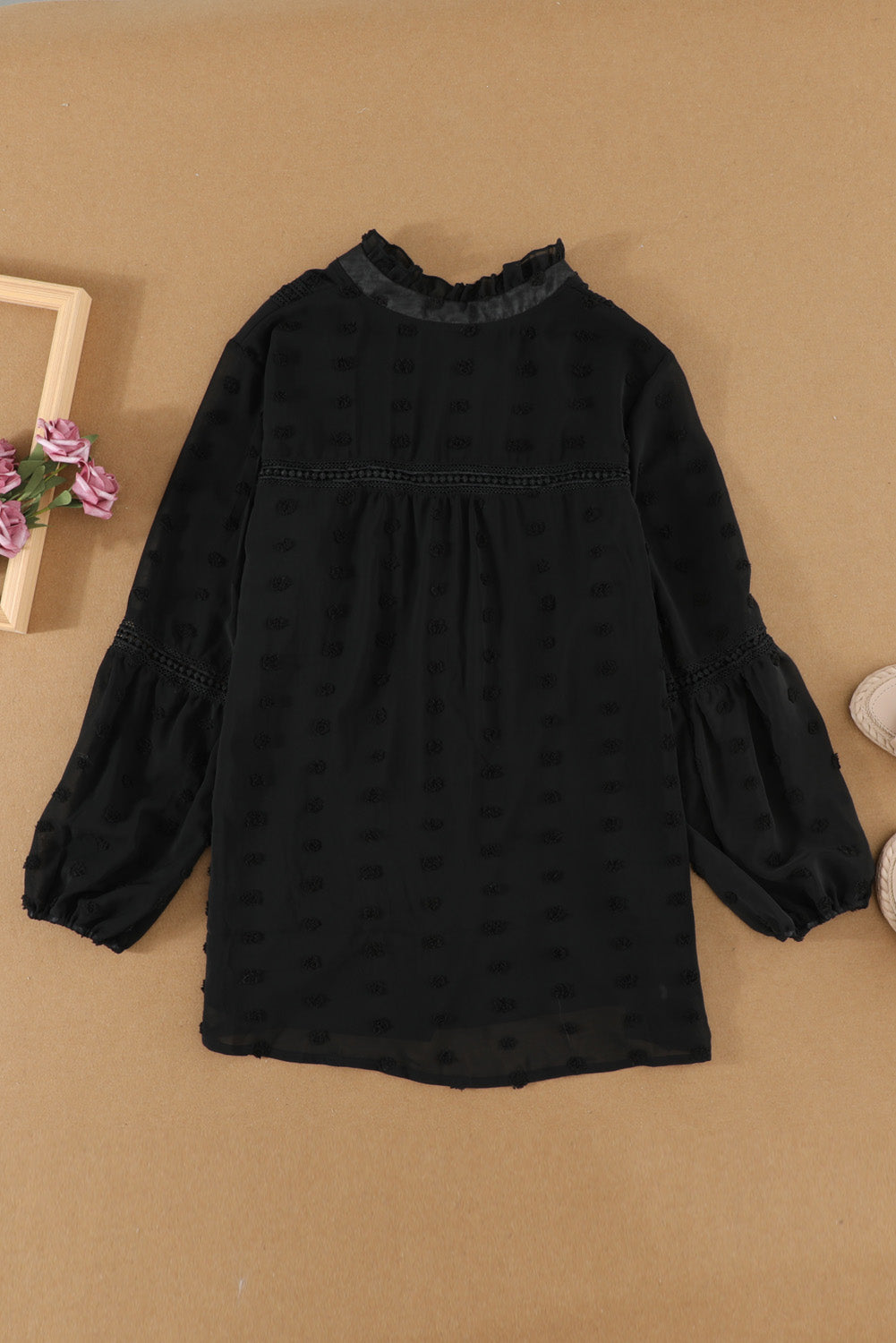 Green Ruffled Split Neck Lace Hollow Out Puff Sleeve Polka Dot Blouse