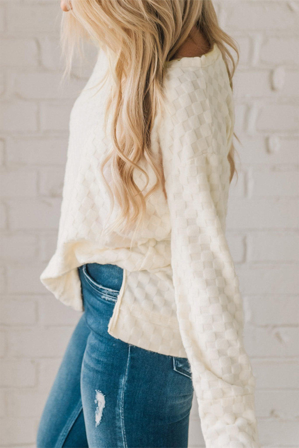 Black Solid Textured Thumbhole Sleeve Top