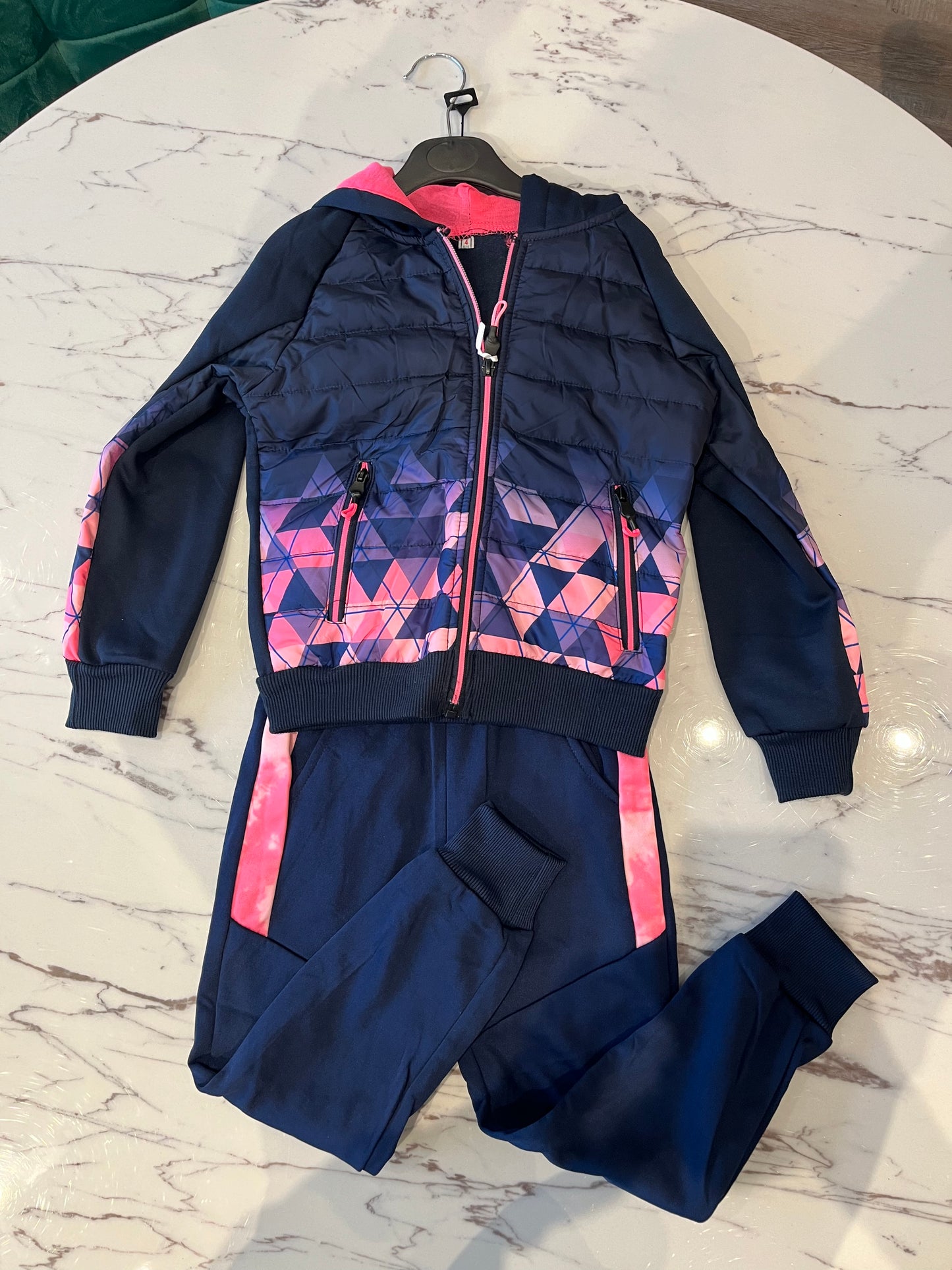 Tracksuit pink