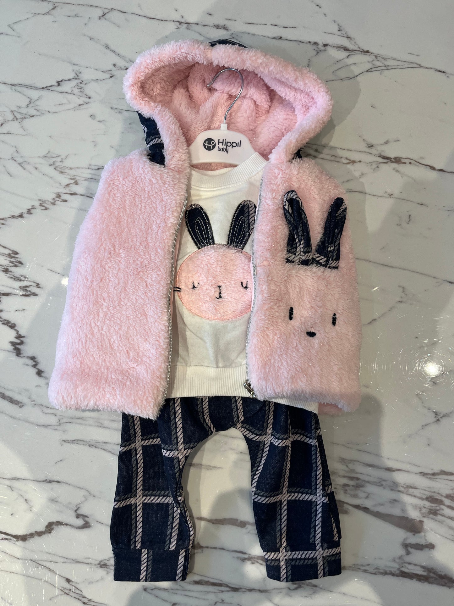 Pink rabbit set